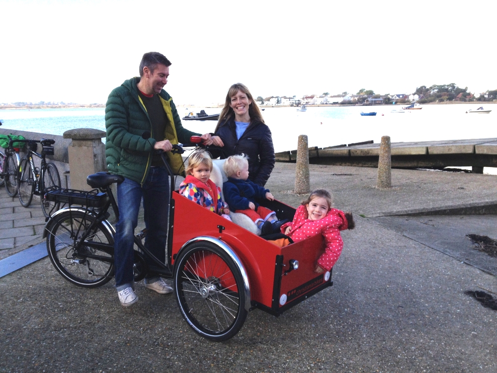 Christiania - Light, Red box, blond baby and two friends